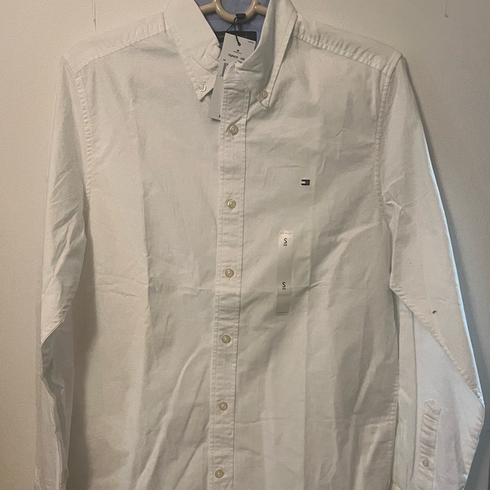 NWT Men’s Tommy Hilfiger white button up dress shirt size small